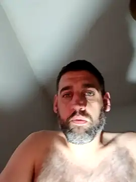 davidrojo1984 online show from November 21, 9:30 am