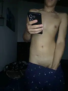 Snapshot of Badboynoirsex chatting on October 23, 4:05 am Badboynoirsex online show from October 23, 4:05 am