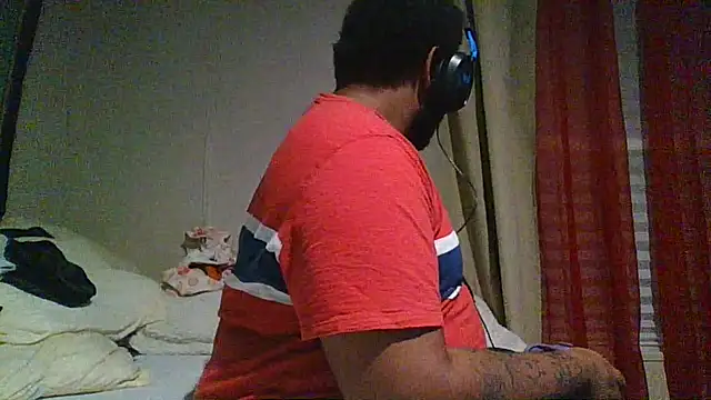 Bear2698 online show from September 17, 3:07 am