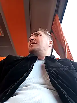 mert0359 online show from October 14, 5:25 am