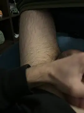 Frankieyyy1 online show from February 19, 9:22 pm