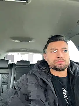 irimiea1729 online show from October 18, 2:33 pm