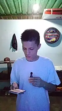 elinnki online show from April 8, 8:06 pm