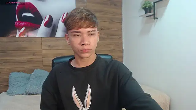 nathanclay online show from February 19, 3:58 am