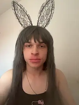 emilydee666 online show from April 12, 4:47 am