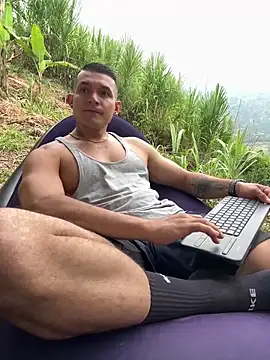 Marco Vega online show from October 10, 5:07 pm