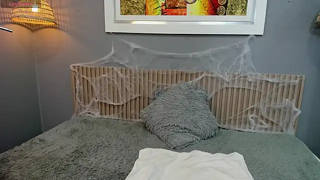 markbowie online show from October 10, 2:00 pm