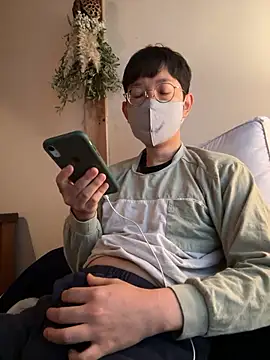 tom19899q online show from November 15, 9:39 pm