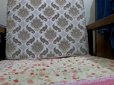 DhakaBabe online show from February 25, 5:14 pm