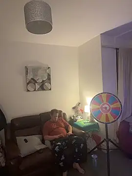 yourmaster2025 online show from November 11, 11:21 pm