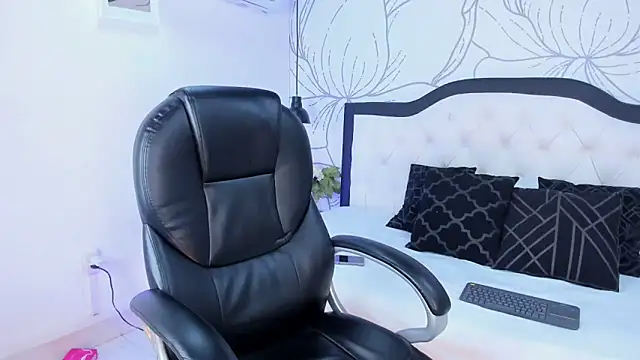 Jim twink online show from February 4, 7:42 pm