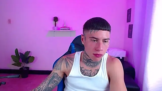 setthomas online show from October 22, 3:38 pm