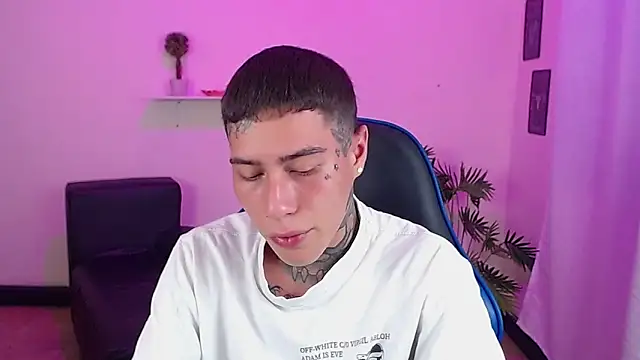 setthomas online show from February 17, 10:19 pm