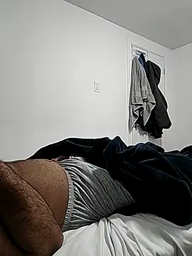 HothairyBoy2 online show from November 26, 4:26 am