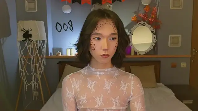 okerriella online show from October 30, 2:40 pm