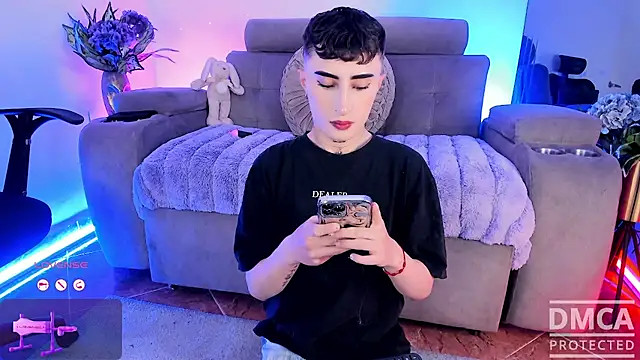 SebastianHilton online show from April 17, 3:09 am