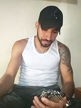 Alexsexygamer online show from November 21, 10:20 pm