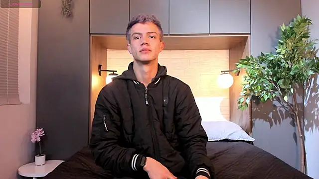 nicktorn online show from February 20, 12:07 pm