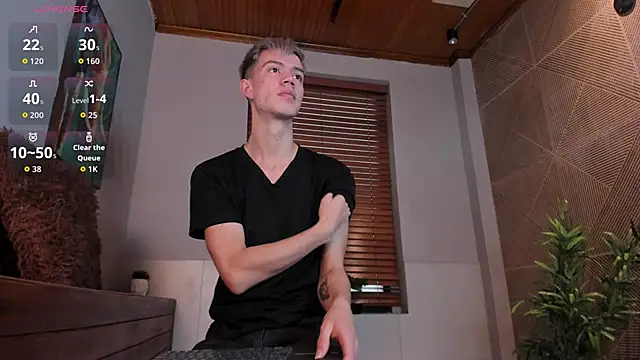 nicktorn online show from November 3, 12:52 pm