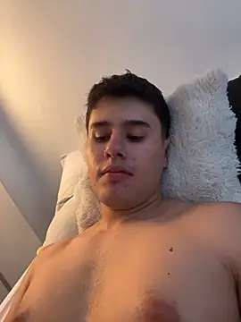 twinguys online show from March 26, 7:18 pm