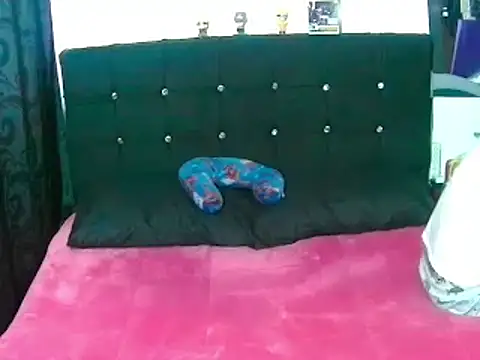 KinkyLatinCock online show from October 31, 10:13 pm