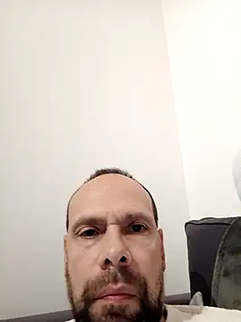 calofarru online show from October 23, 8:23 pm