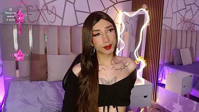 CYRUS TAY online show from March 16, 12:09 pm