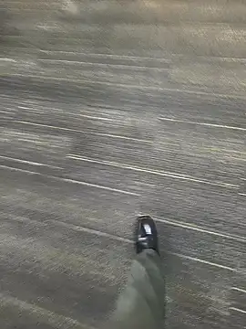 hotboy43339 online show from November 3, 2:37 am