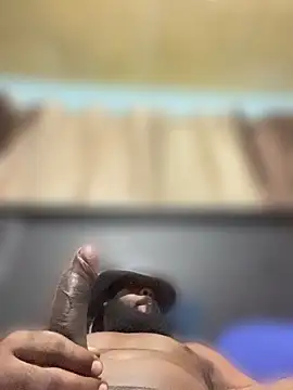 PrettyBudyHead online show from June 20, 4:28 am