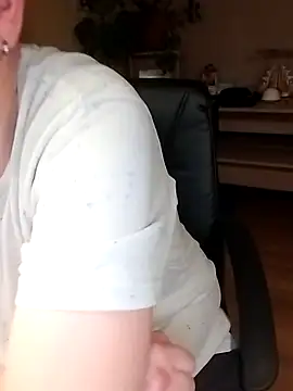 GordianWhirling online show from December 4, 3:13 am