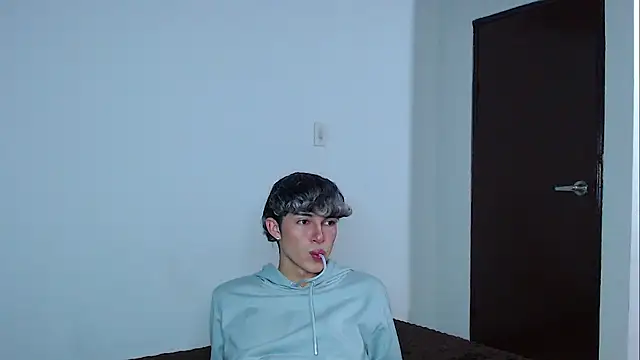 john vichenso online show from November 28, 11:39 pm