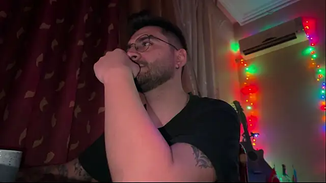 The Oggy online show from February 5, 11:23 pm