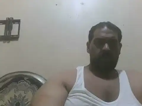 elpoop7305 online show from May 31, 11:27 pm
