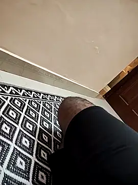 Snapshot of Mr_Batting_Man chatting on October 16, 5:43 pm Mr Batting Man online show from October 16, 5:43 pm