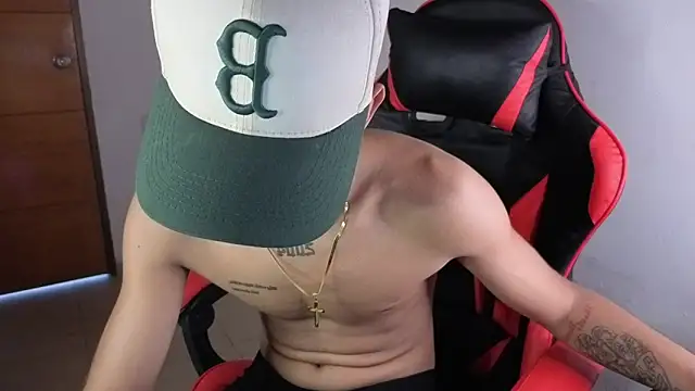 sung yol online show from April 15, 7:58 pm