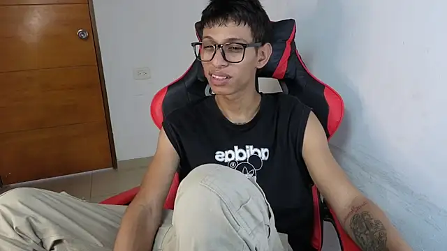 sung yol online show from April 8, 6:49 pm