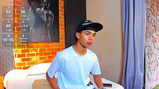 AlanCutee online show from January 11, 8:01 pm