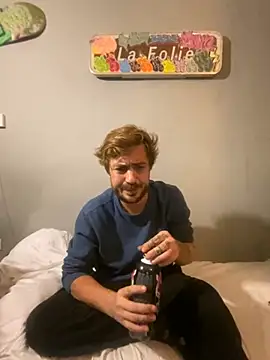 3615-ULLA online show from November 12, 5:08 pm