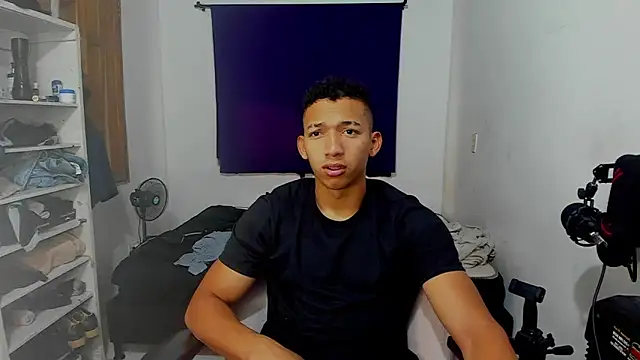 JuanchiT66 online show from September 14, 6:21 pm