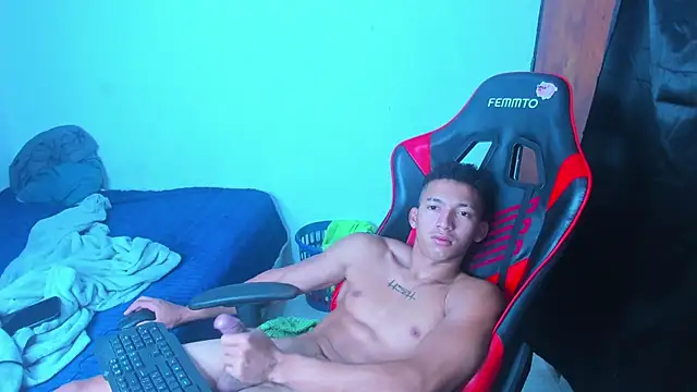 JuanchiT66 online show from April 8, 2:37 pm