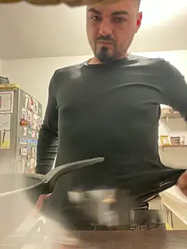 imooLoov online show from November 24, 7:59 pm