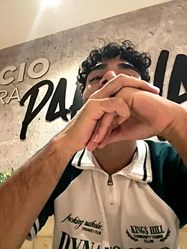 RaphaelDufort online show from November 28, 11:50 pm