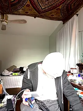 XanderOzzz online show from January 13, 8:13 pm