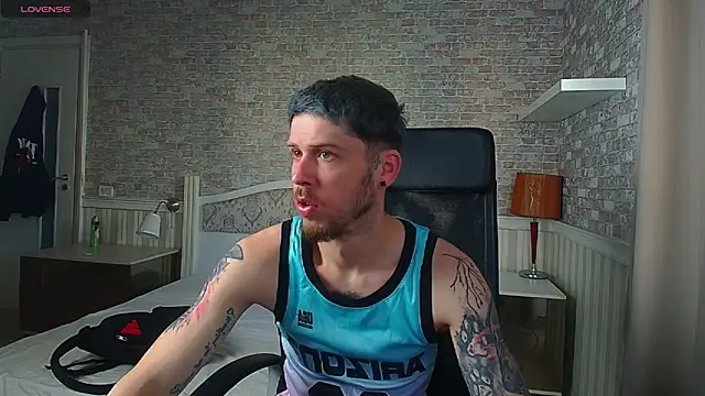 JonahShaw online show from May 30, 4:01 am