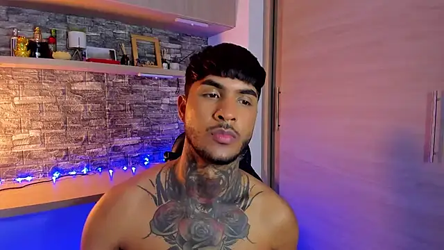 Theimperialboys  online show from March 8, 1:58 am