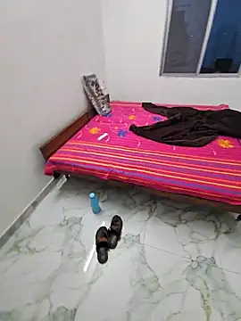 LundBoyram online show from February 10, 4:44 pm