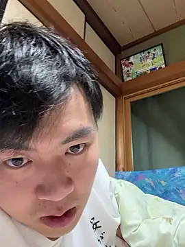 Snapshot of hiromu53 chatting on October 23, 11:13 am hiromu53 online show from October 23, 11:13 am