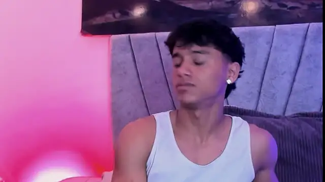 ZYZZ1312 online show from November 21, 7:35 pm