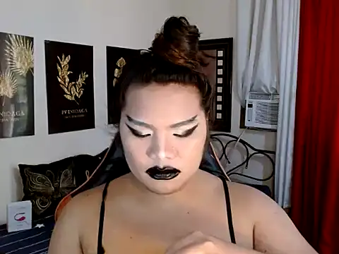 TSbrianaHugeCock online show from November 25, 6:26 am