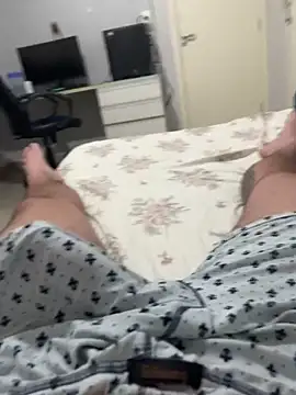 Novinho16cmz online show from October 13, 1:11 am